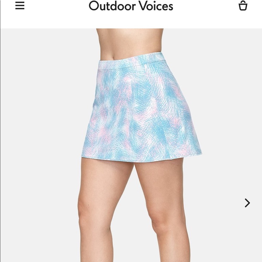 Outdoor voices workout skirt (NWT)